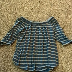 Abercrombie & Fitch off the shoulder shirt